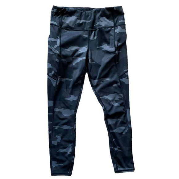 ATHLETA Camo Contender 7/8 Tight Black Gray Size Small - Picture 3 of 9